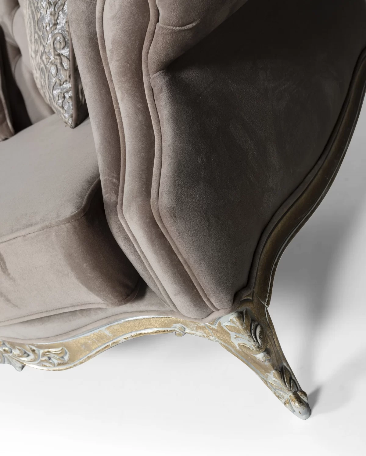 Vitis Luxury Classic Sofa Set 3 1 Avant Garde SofaTurkey 11 scaled